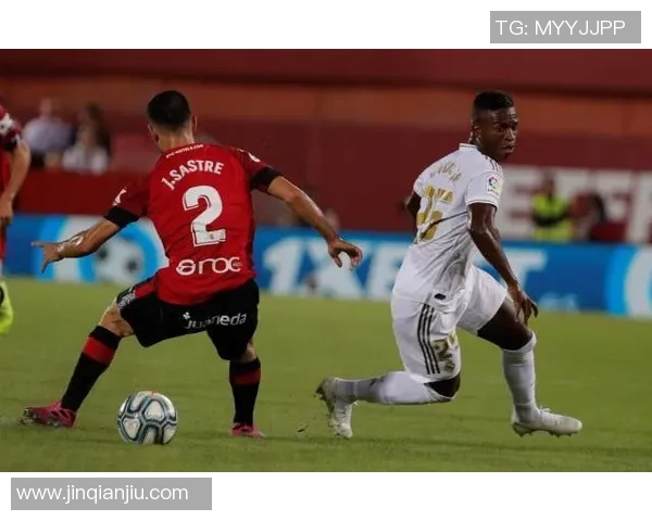 维尼修斯左脚技术解析:世界级边锋的突破与进攻艺术